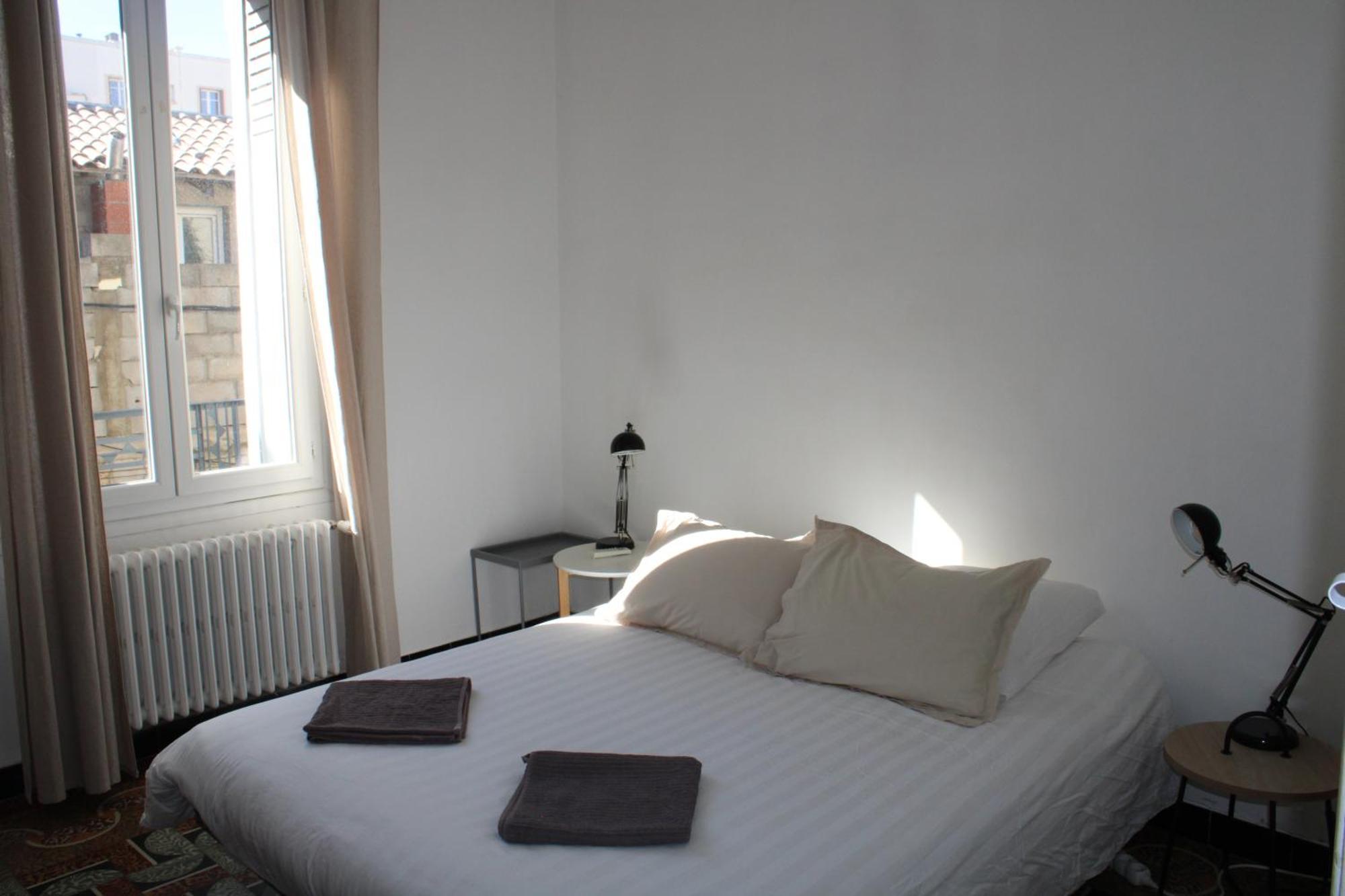 Superbe Appartement Avec Parking Sur Place Nîmes Eksteriør bilde